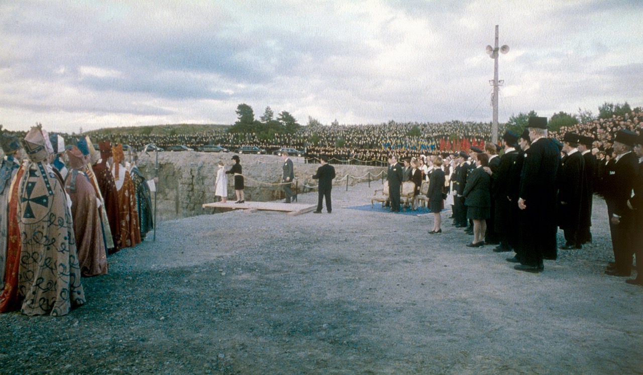 二樓傳來的歌聲 Songs from the Second Floor