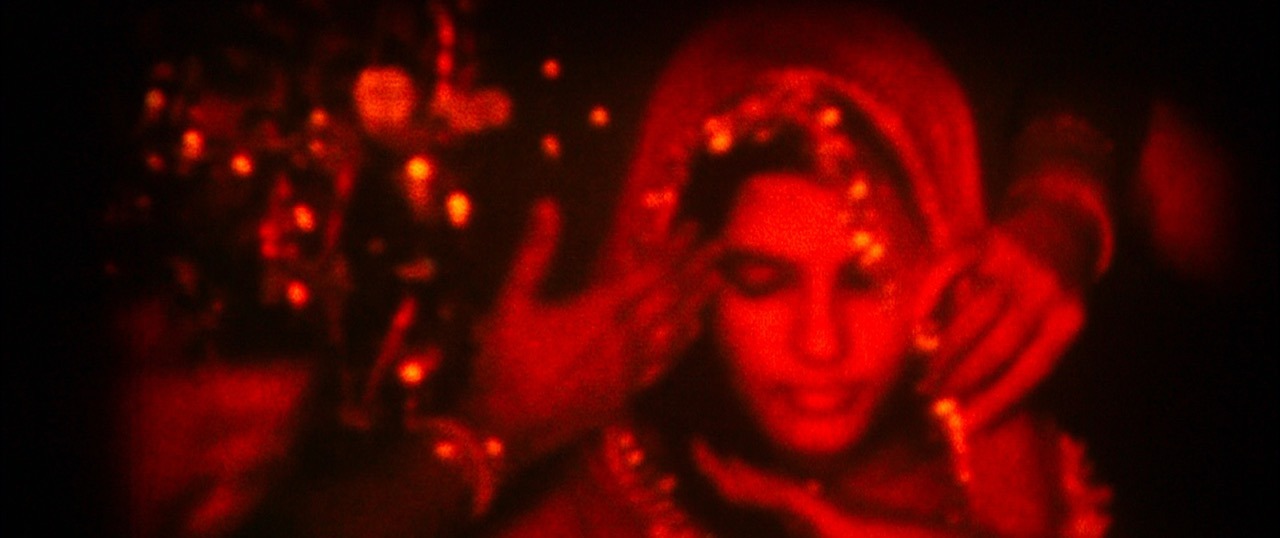 我們一無所知的夜晚 The Coming Through