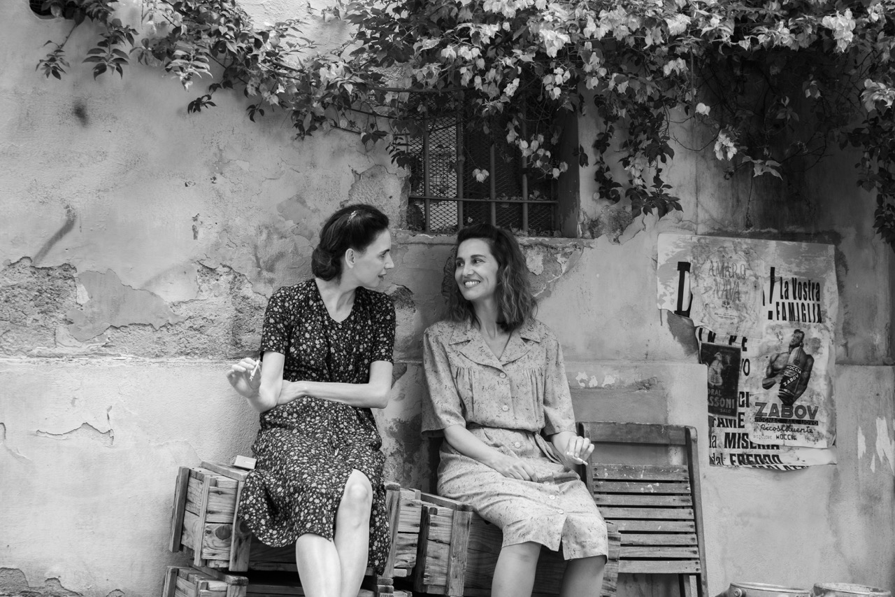 我們還有明天 There's Still Tomorrow