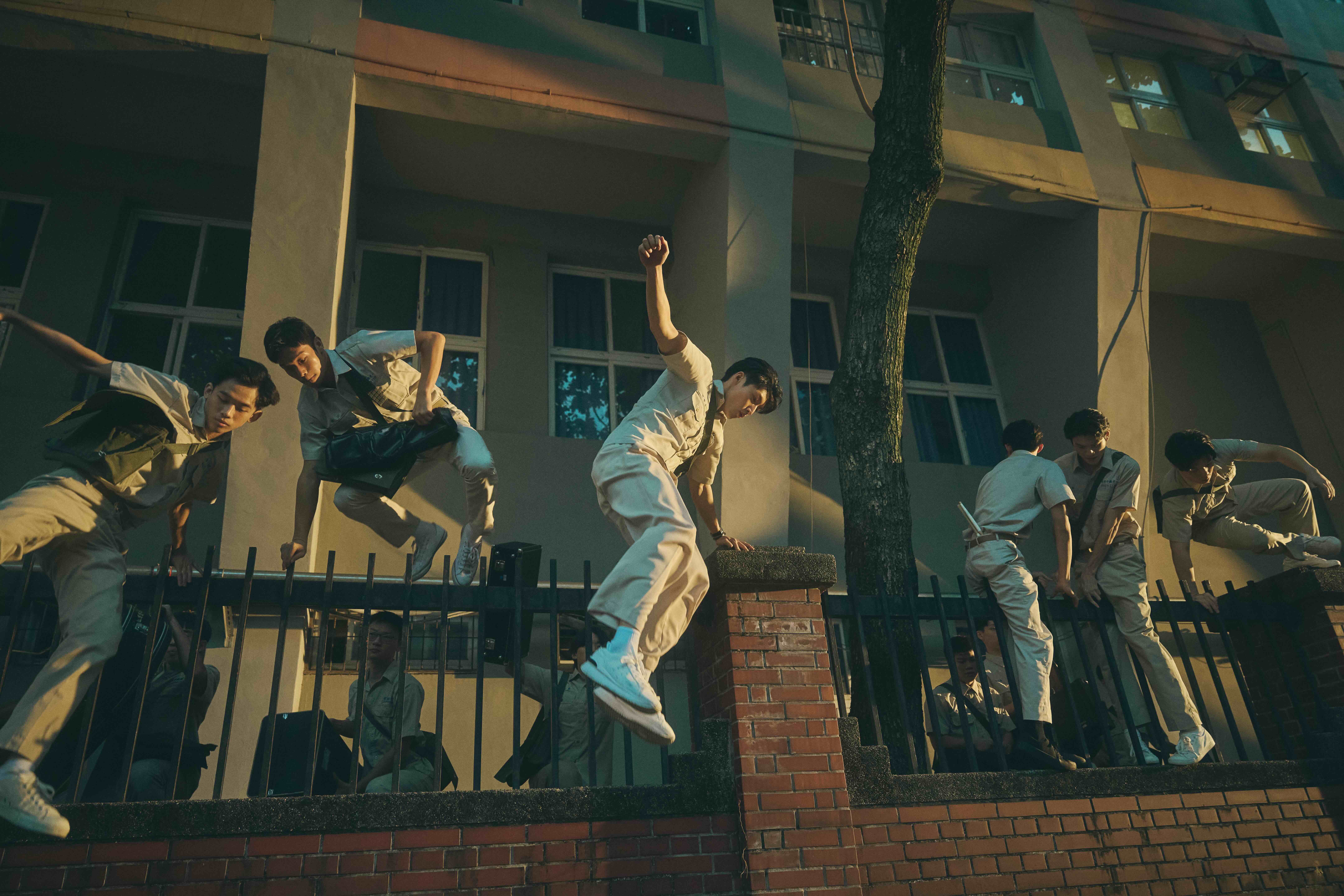 進行曲 Marching Boys