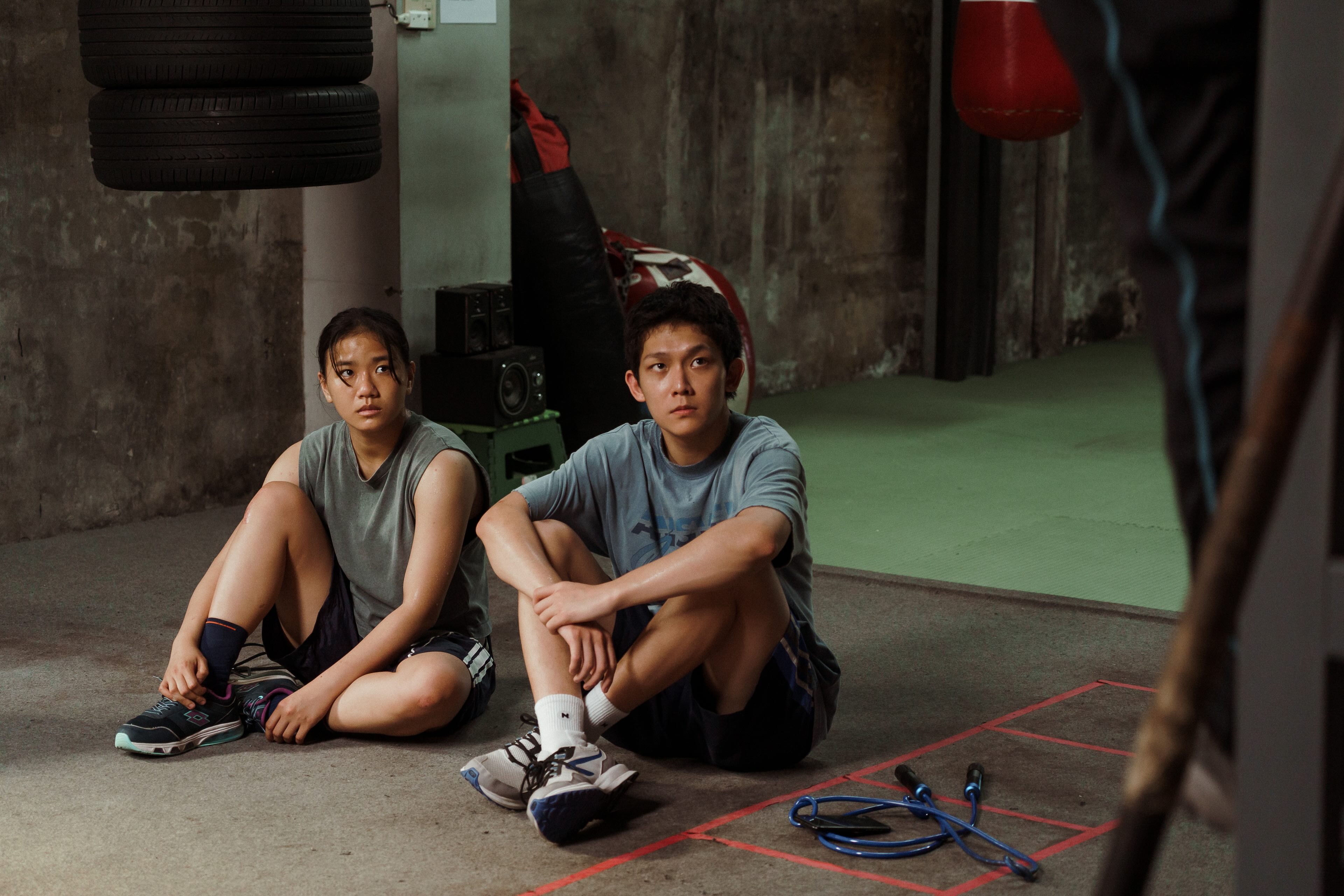 恨女的逆襲  A Dance With Rainbows