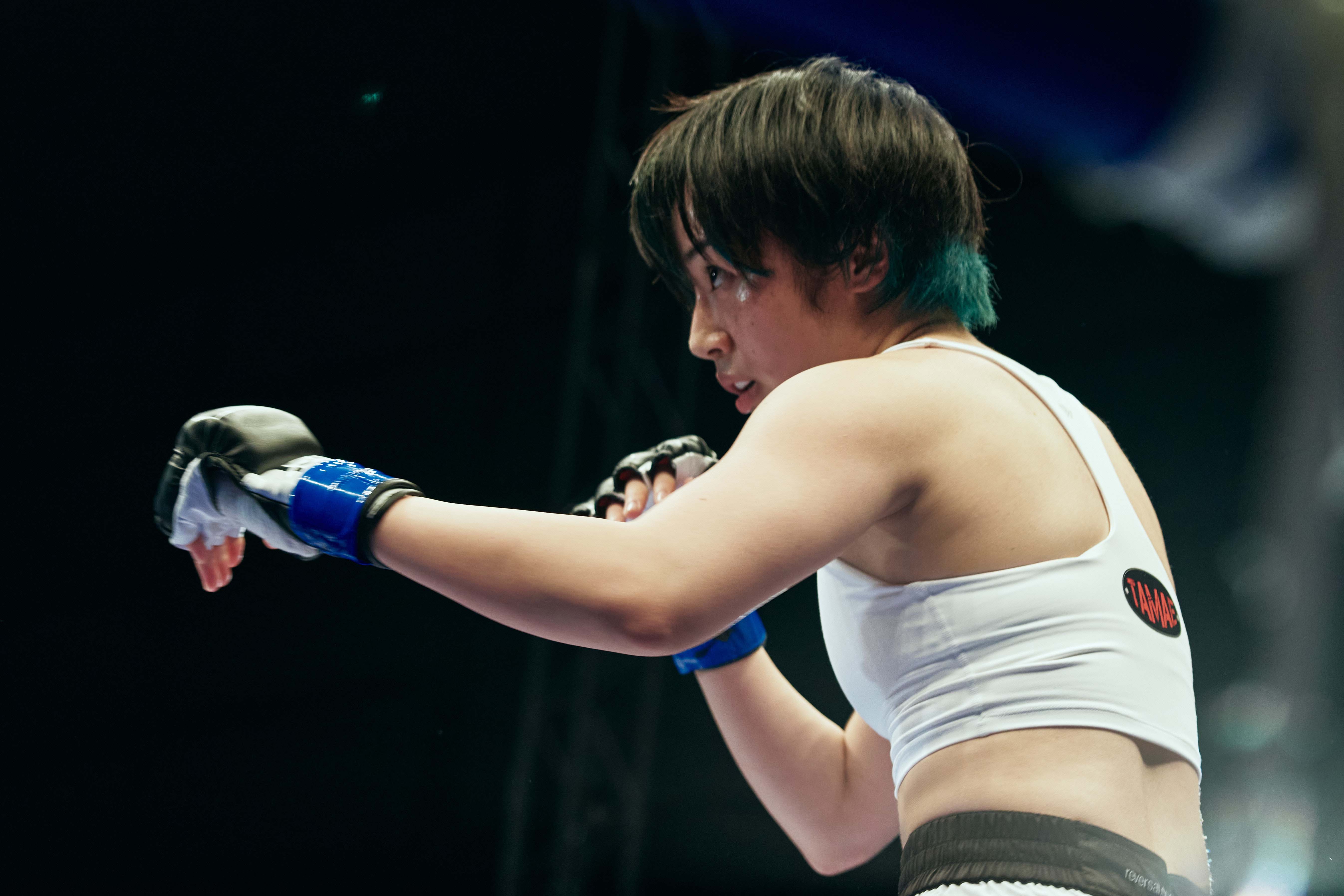 午夜之花 Night Flowers