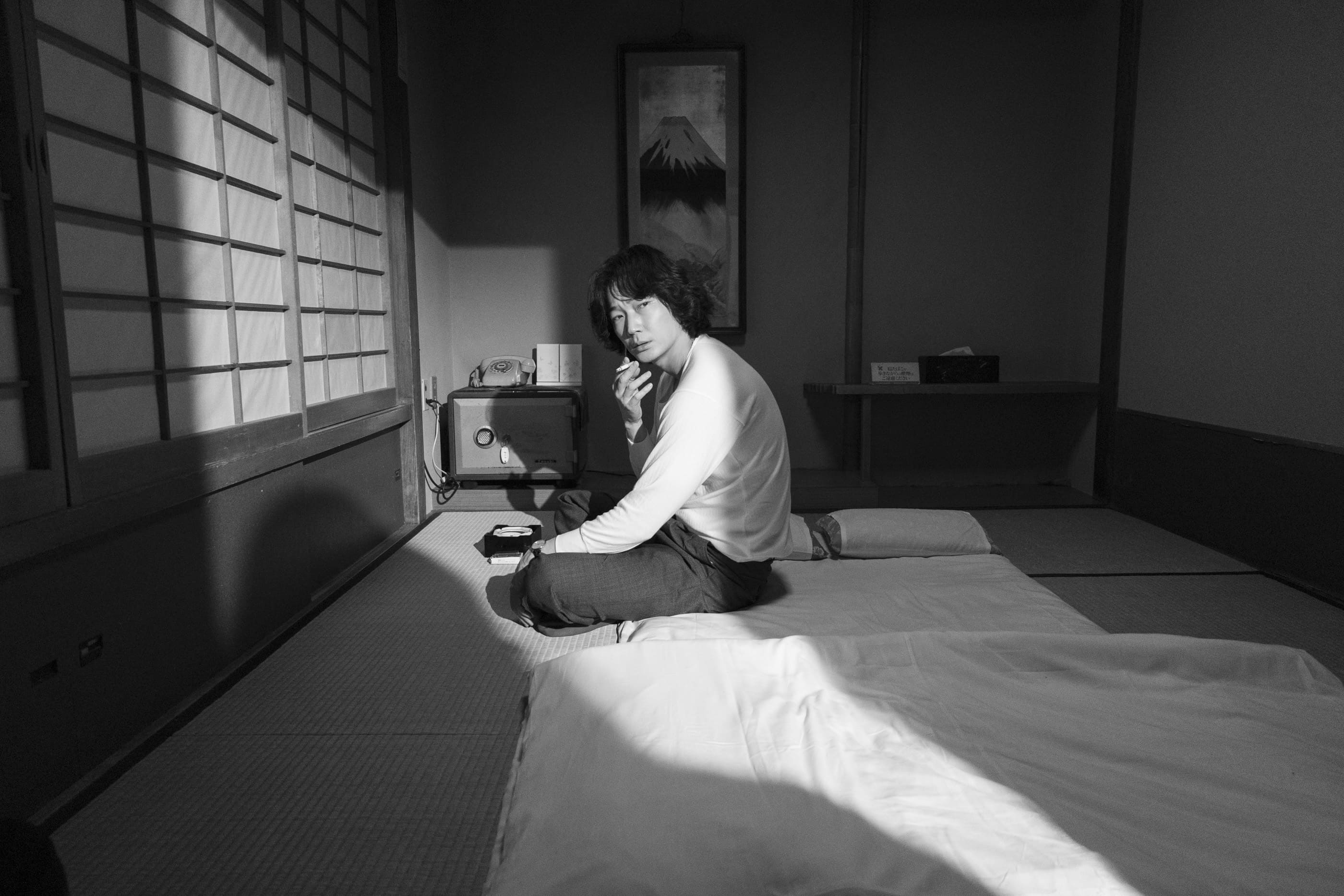 星與月是天上的洞 Stars and Moon