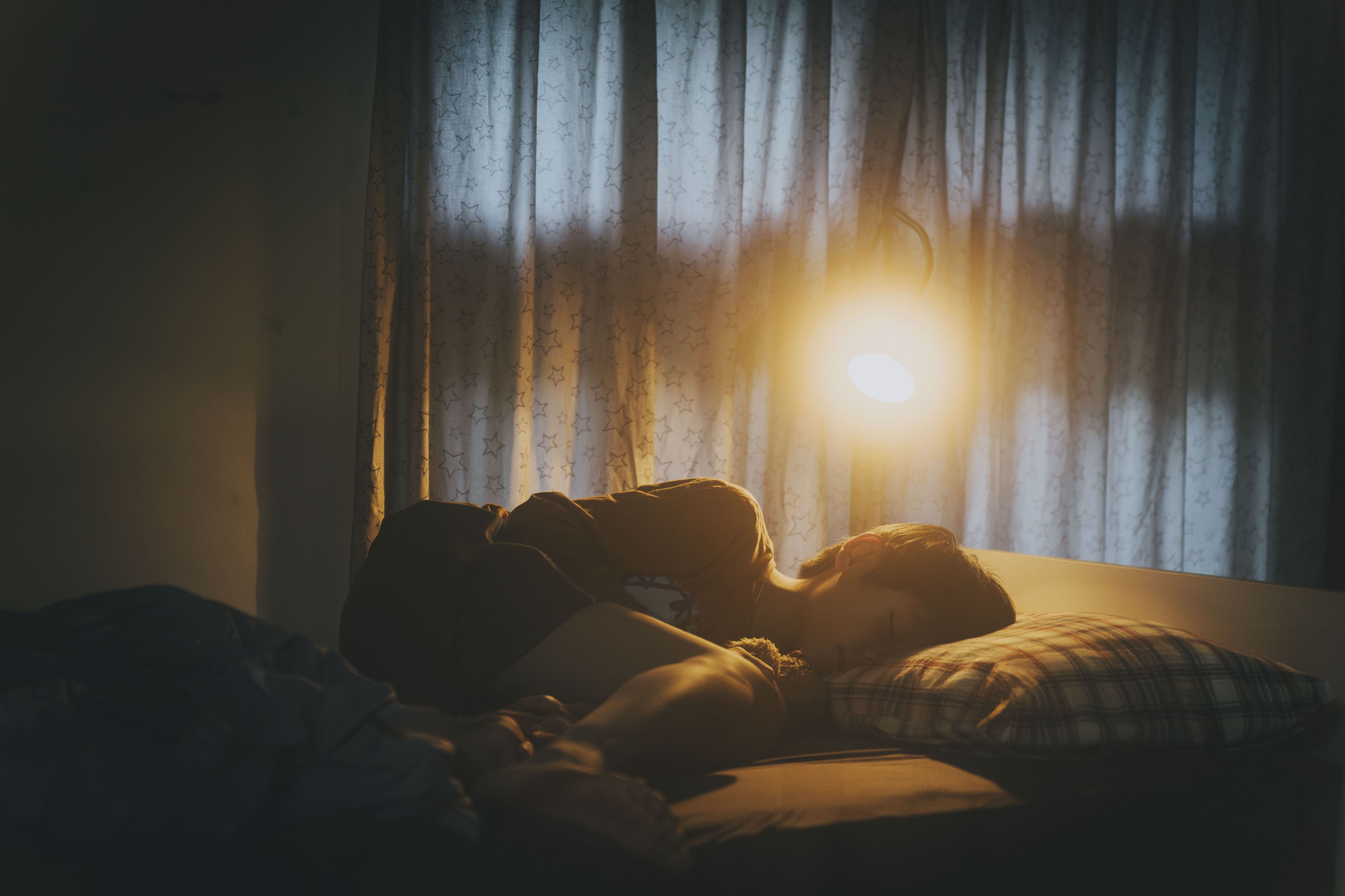 失樂園 That Burning House